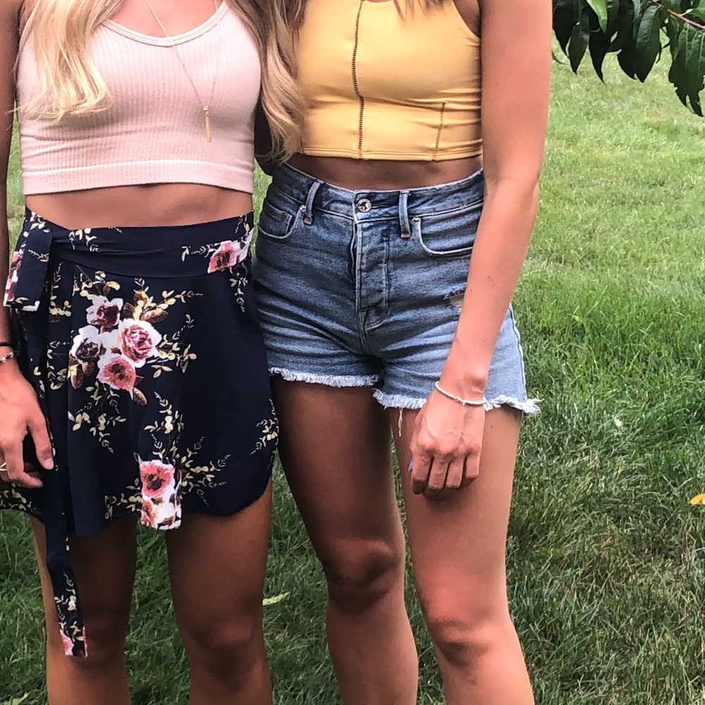 Good American shorts
